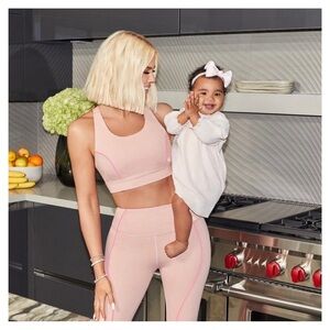 GOOD AMERICAN • Electric Feel 7/8 Legging in Heathered Pink